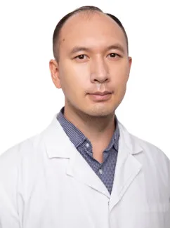 Доктор Лю Чжи Дин