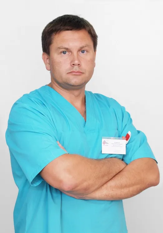 Доктор Новиков Михаил Владимирович