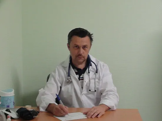 Доктор Карамышев Олег Николаевич